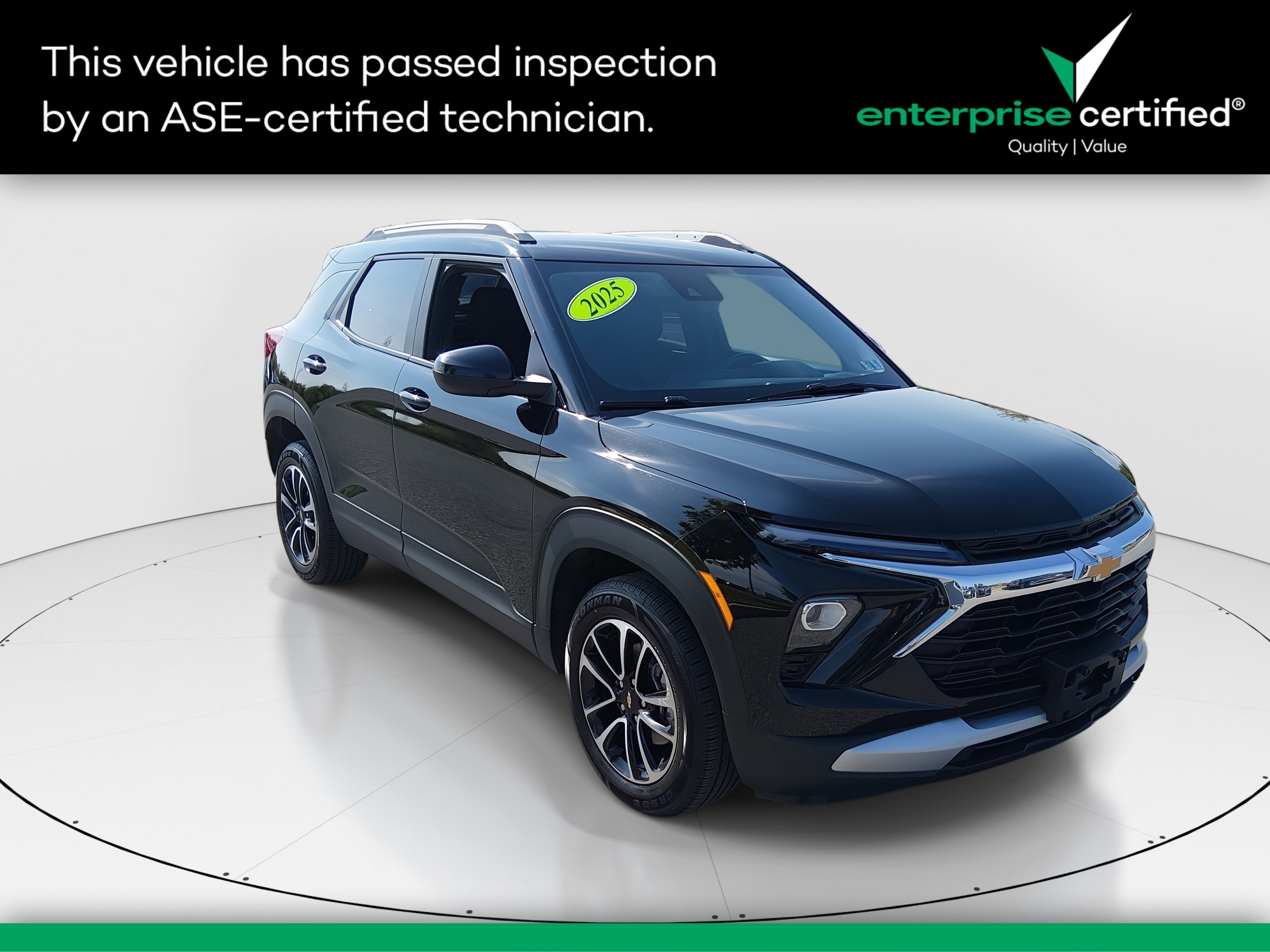 2025 Chevrolet Trailblazer AWD 4dr LT — front three-quarter view