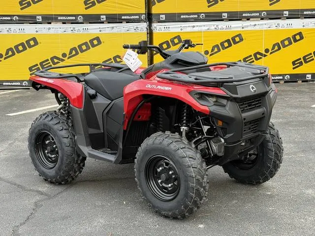 2026 Can-Am® Outlander 500 — front three-quarter view