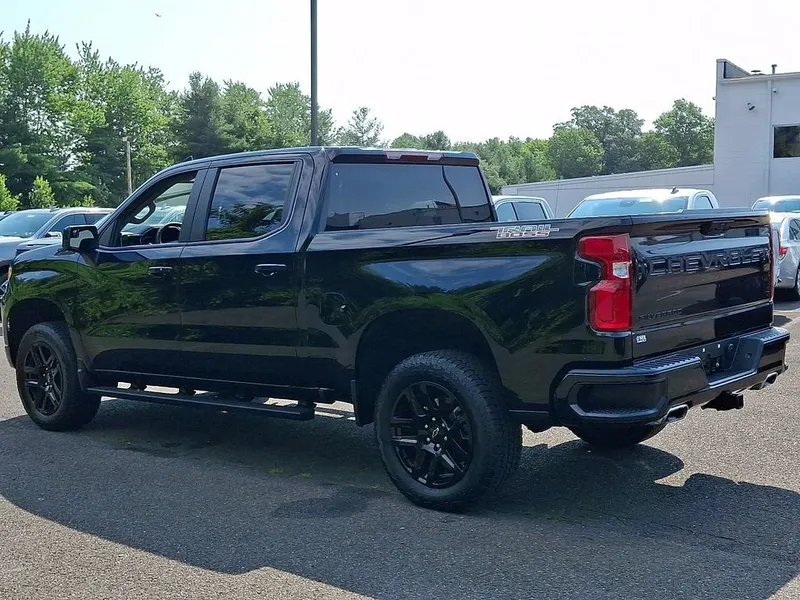 2025 Chevrolet Silverado 1500 — interior view