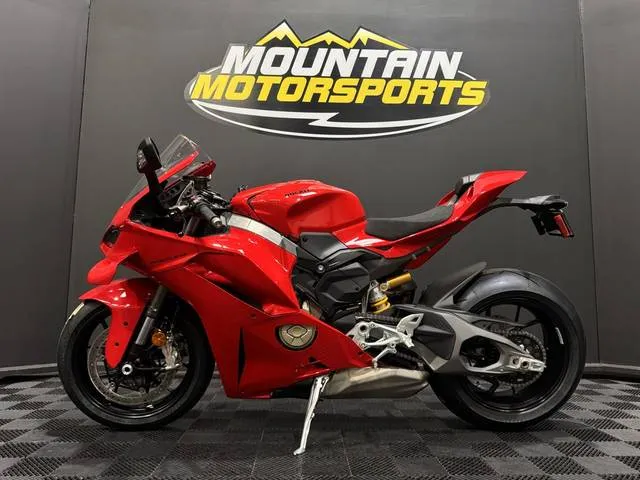 2026 Ducati Panigale V4 — front three-quarter view