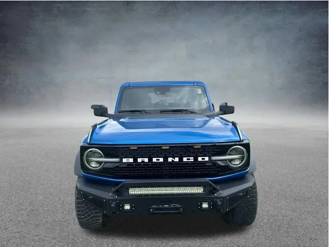 2022 Ford Bronco Wildtrak in Blue Metallic — front three-quarter view