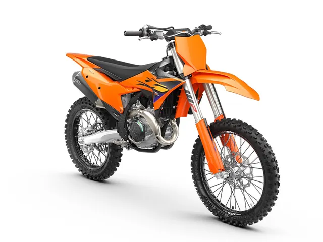 2026 KTM 450 SX-F — front three-quarter view