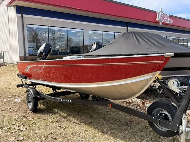 2026 Lund 1400 Fury Tiller — front three-quarter view