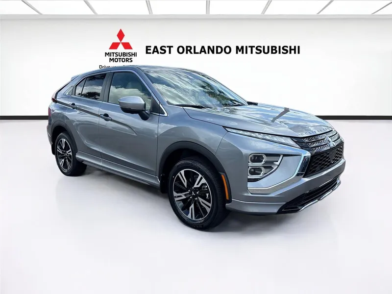 2026 Mitsubishi Eclipse Cross SEL in Mercury Gray Metallic — front three-quarter view