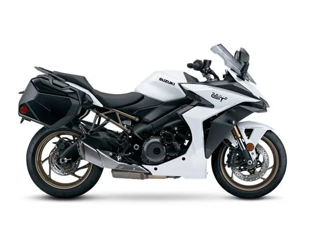 2026 Suzuki GSX-S1000GT+ — front three-quarter view