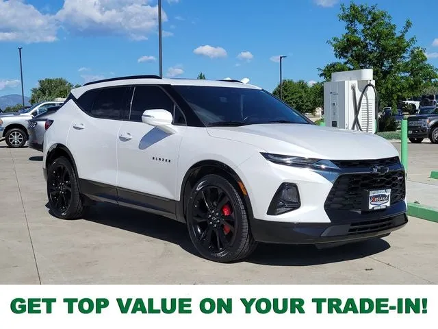 2020 Chevrolet Blazer RS in Iridescent Pearl Tricoat — front three-quarter view