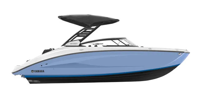 2026 Yamaha Boats 252SD — front three-quarter view