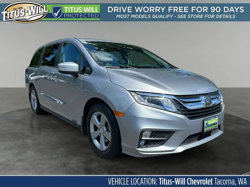 2018 Honda Odyssey EX-L in Silver — front three-quarter view