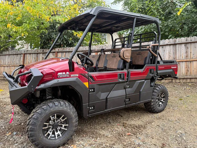 2026 Kawasaki Mule PRO-FXT™ 1000 Platinum Ranch Edition — front three-quarter view