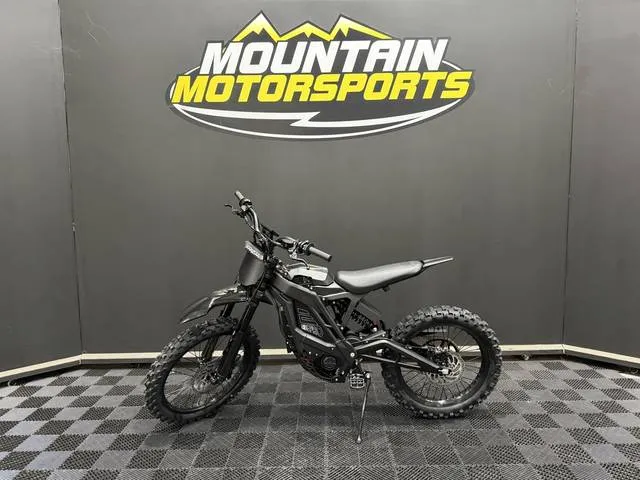 2026 E Ride Pro SR — front three-quarter view