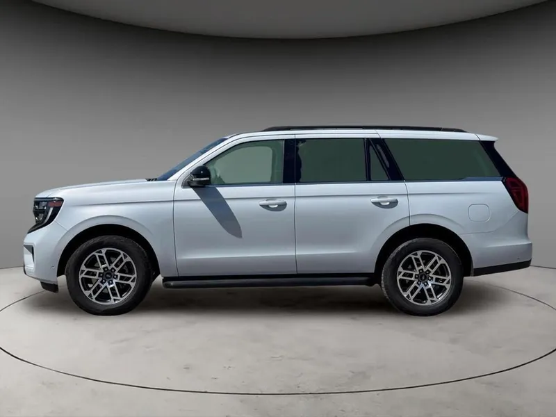 2025 Ford Expedition Active in Space Silver Metallic — front three-quarter view