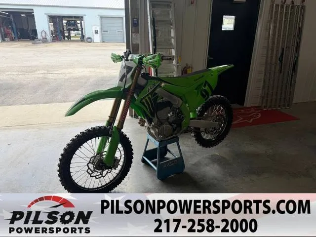 2023 Kawasaki KX™450SR — front three-quarter view
