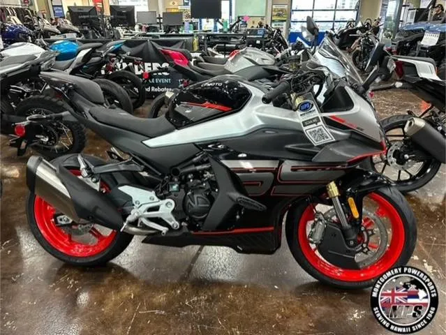 2026 CFMOTO 450SS — front three-quarter view
