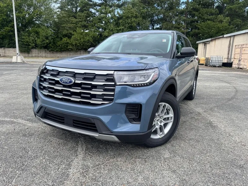 2026 Ford Explorer Active in Vapor Blue — front three-quarter view