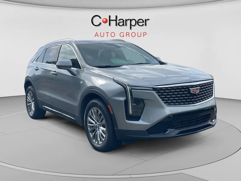 2024 Cadillac XT4 Premium Luxury in Argent Silver Metallic — front three-quarter view