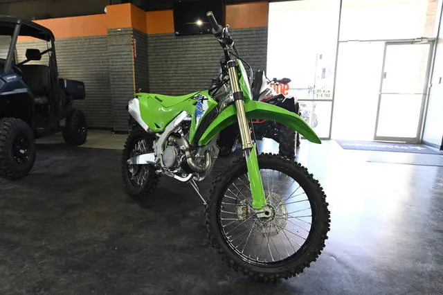 2026 Kawasaki KX™450X — front three-quarter view