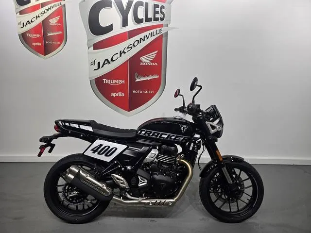 2027 Triumph STREET TRACKER 400 — front three-quarter view