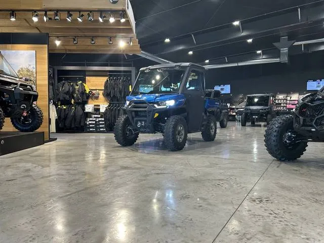2023 Can-Am® Defender XT HD9 — front three-quarter view