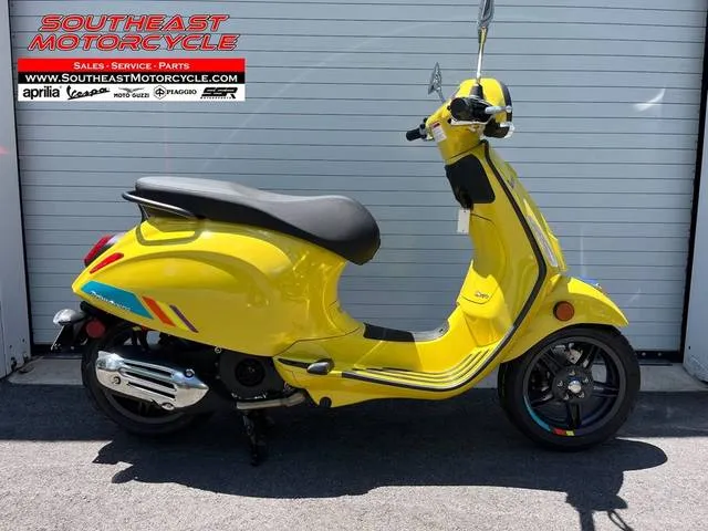 2024 Vespa Primavera 150 S — front three-quarter view