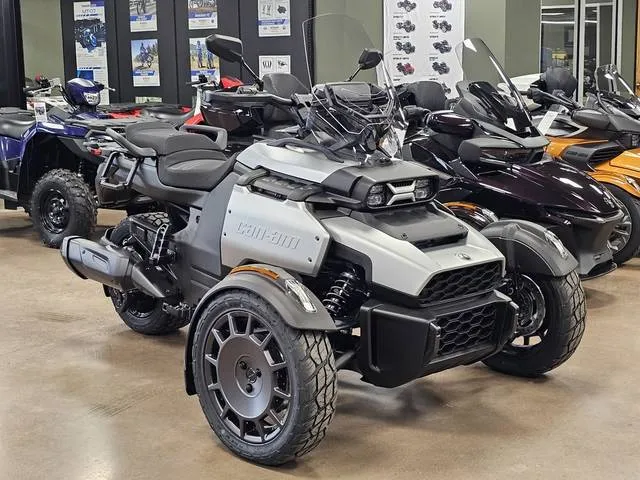2025 Can-Am® Canyon — front three-quarter view