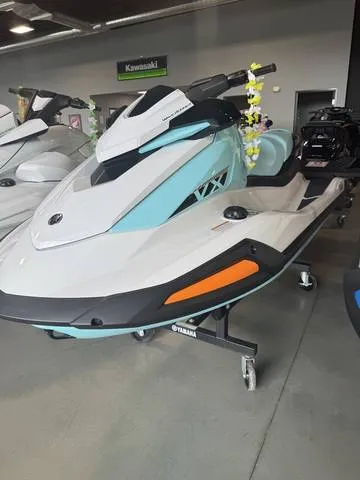 2026 Yamaha WaveRunners VX® — front three-quarter view