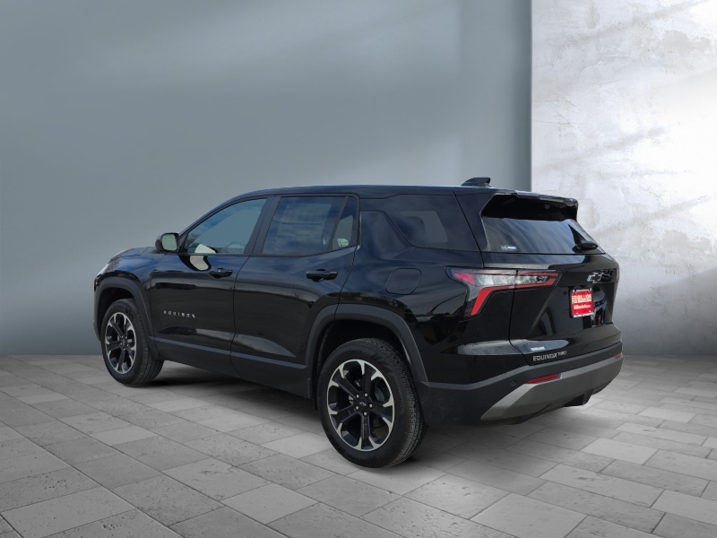 2026 Chevrolet Equinox — front three-quarter view