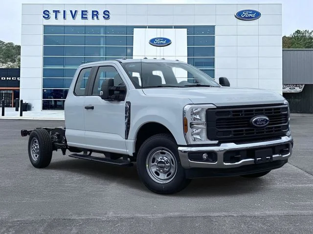 2026 Ford F-250SD XL in White — front three-quarter view