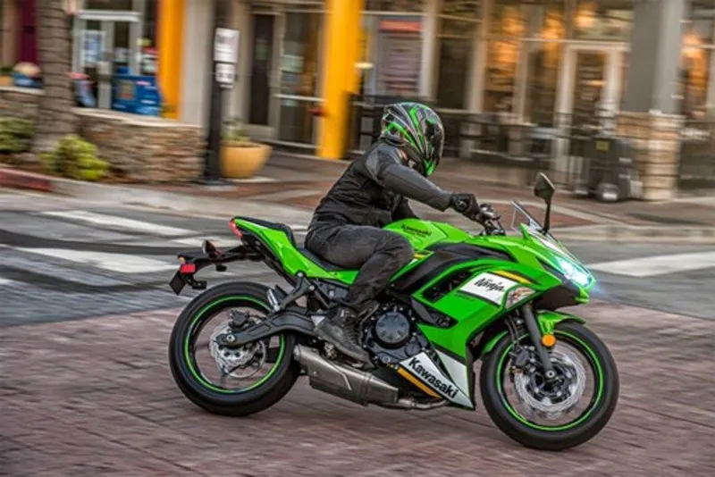 2025 Kawasaki Ninja 650 ABS — front three-quarter view