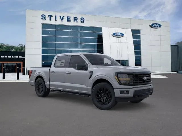2026 Ford F-150 XLT — front three-quarter view