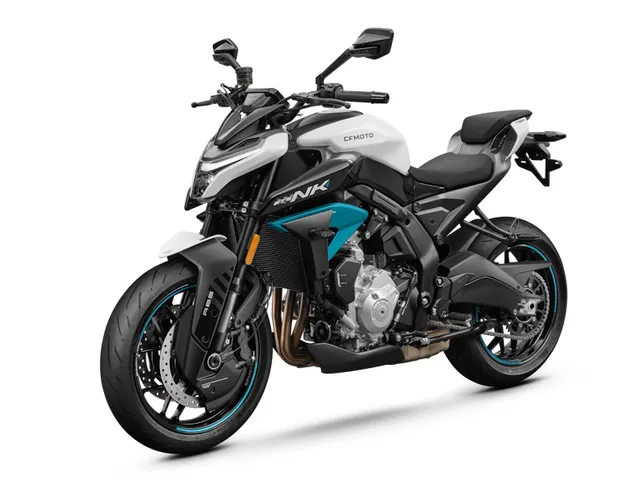 2026 CFMOTO 675NK — front three-quarter view