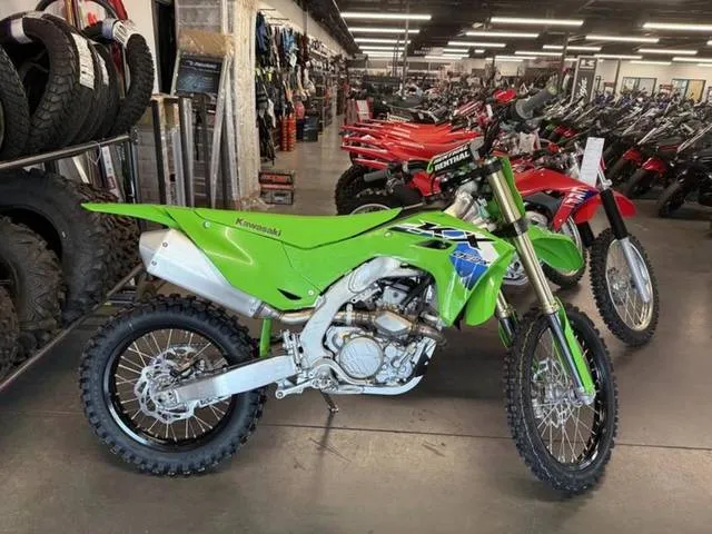 2026 Kawasaki KX™250X — front three-quarter view