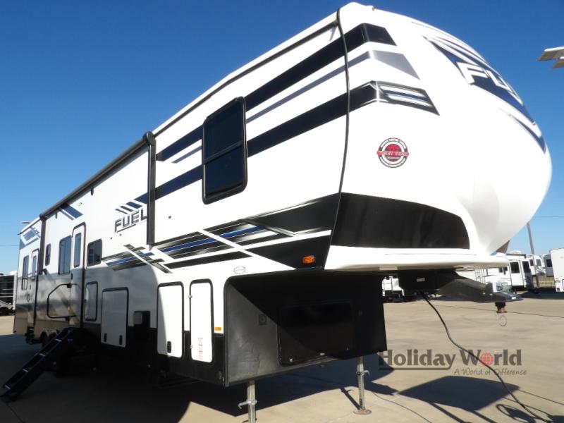 2021 Heartland Fuel — front three-quarter view