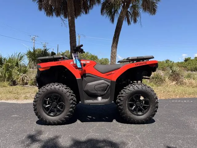 2026 CFMOTO CFORCE 500 — front three-quarter view