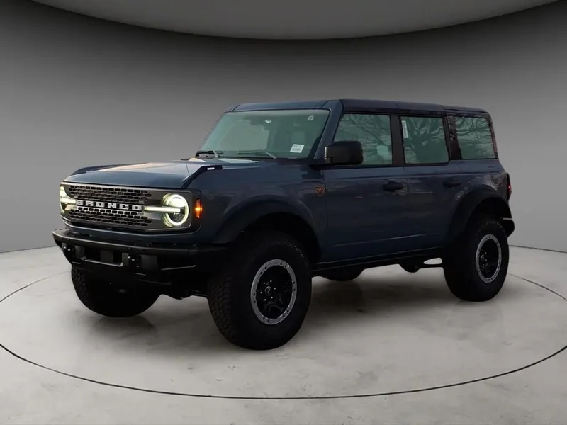 2025 Ford Bronco Badlands in Azure Gray Metallic — front three-quarter view