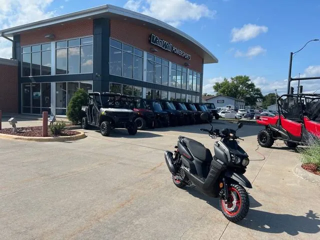 2025 Yamaha Zuma 125 — front three-quarter view