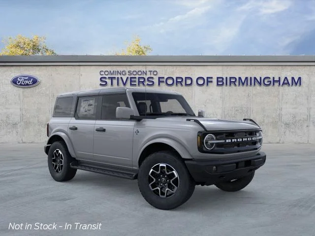 2026 Ford Bronco Outer Banks in Avalanche Gray — front three-quarter view