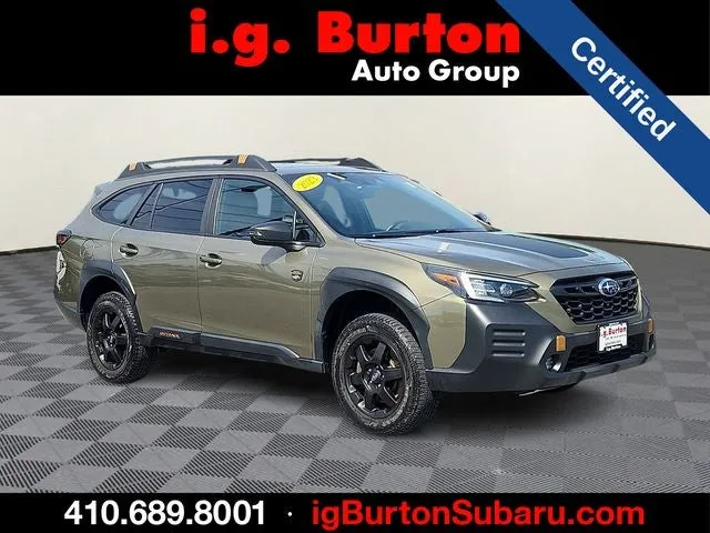 2023 Subaru Outback Wilderness in Green Metallic — front three-quarter view