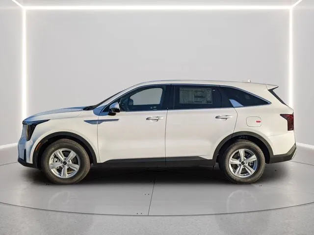 2026 Kia Sorento — rear three-quarter view
