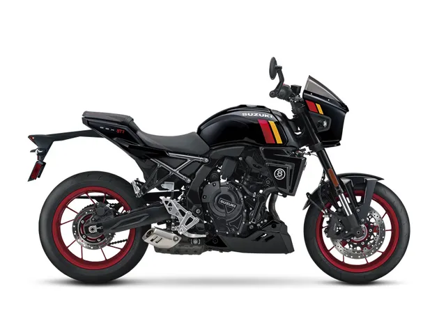 2026 Suzuki GSX-8TT — front three-quarter view
