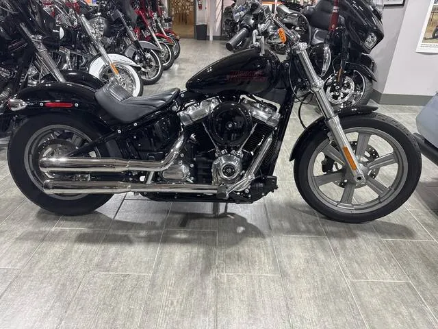 2023 Harley-Davidson® FXST - Softail® Standard — front three-quarter view