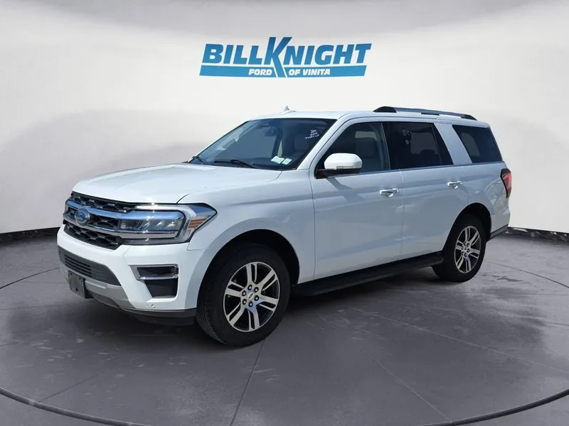 2024 Ford Expedition Limited in Oxford White — front three-quarter view