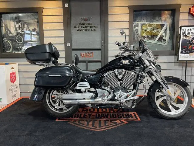 2007 VCTRY KINGPIN TOUR — front three-quarter view