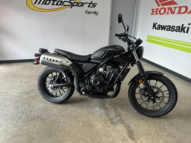 2026 Honda® SCL500 — front three-quarter view