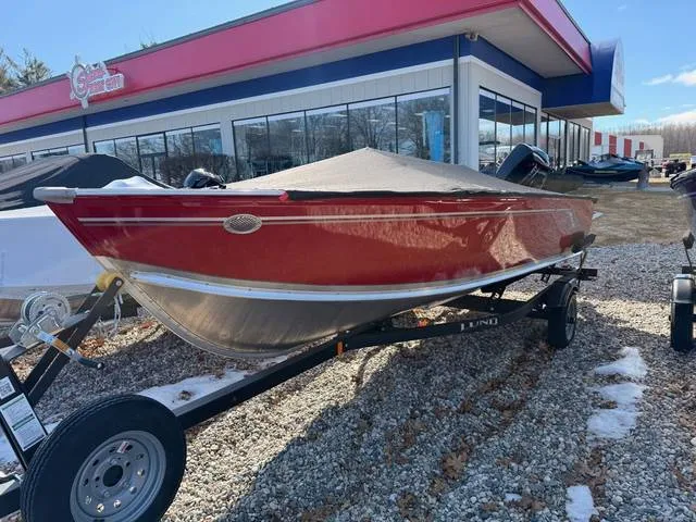 2026 Lund 1600 Fury Tiller — front three-quarter view