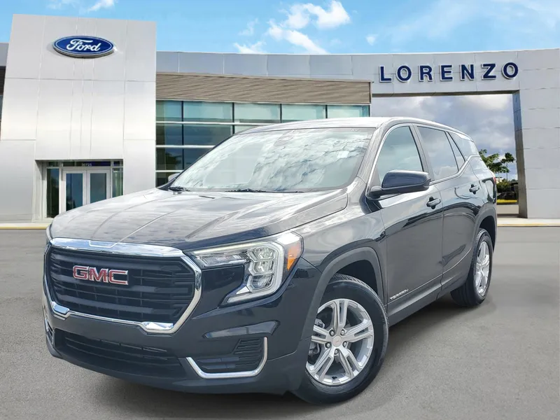 2024 GMC Terrain SLE in Ebony Twilight Metallic — front three-quarter view
