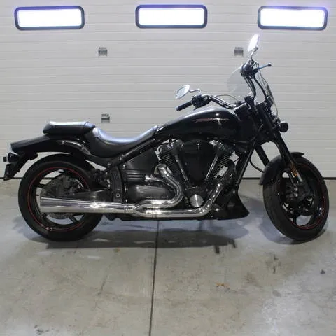 2007 Yamaha Warrior Midnight — front three-quarter view