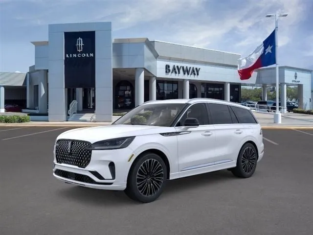 2026 Lincoln Aviator Black Label in Pristine White Metallic Tri-Coat — front three-quarter view