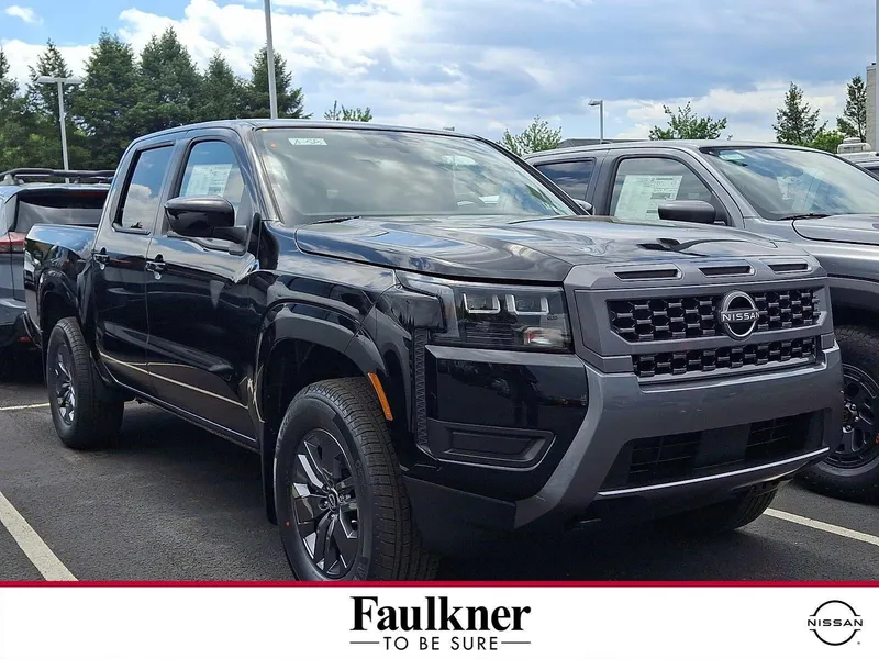 2026 Nissan Frontier Crew Cab SV in Super Black — front three-quarter view