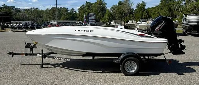 2026 Tahoe® T16 — front three-quarter view