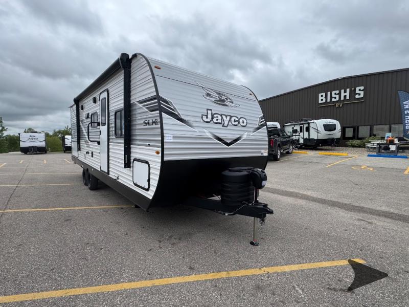2025 Jayco Jay Flight SLX — front three-quarter view
